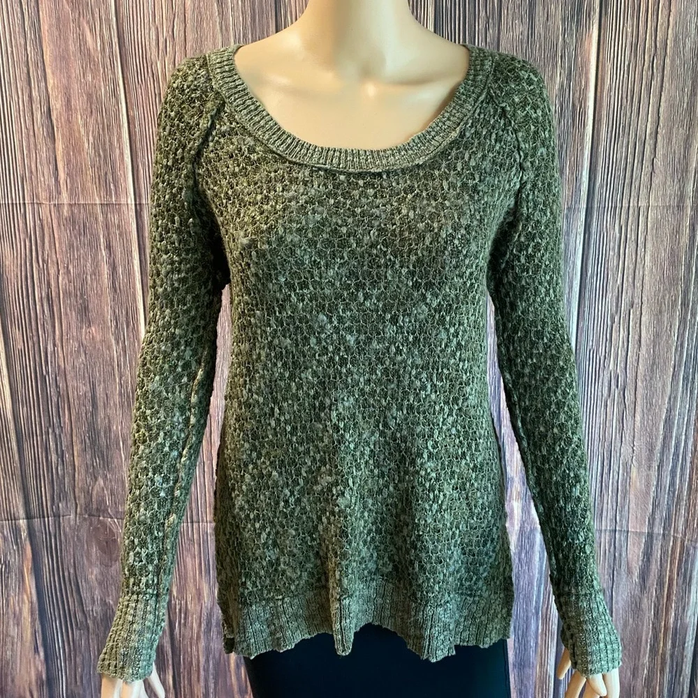 Free People size XS forest green boho knit wool mix sweater